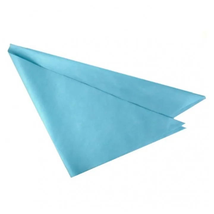 Chusta trójkątna w modzie